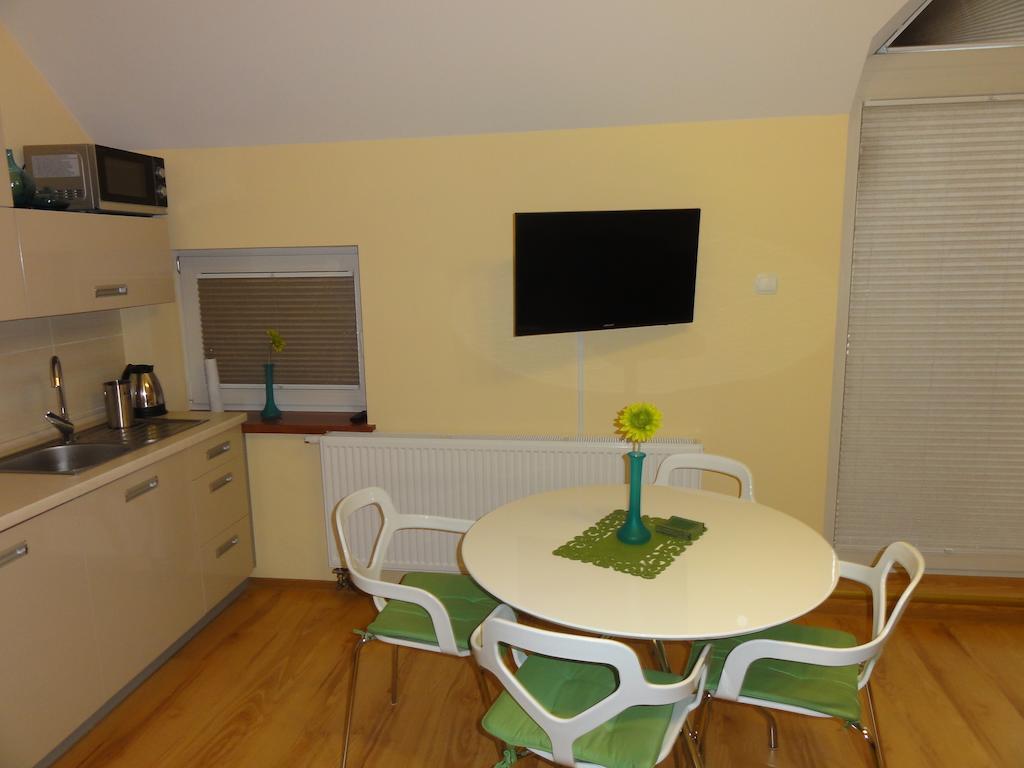 Apartament Bukowa Apartment วีสวา ห้อง รูปภาพ
